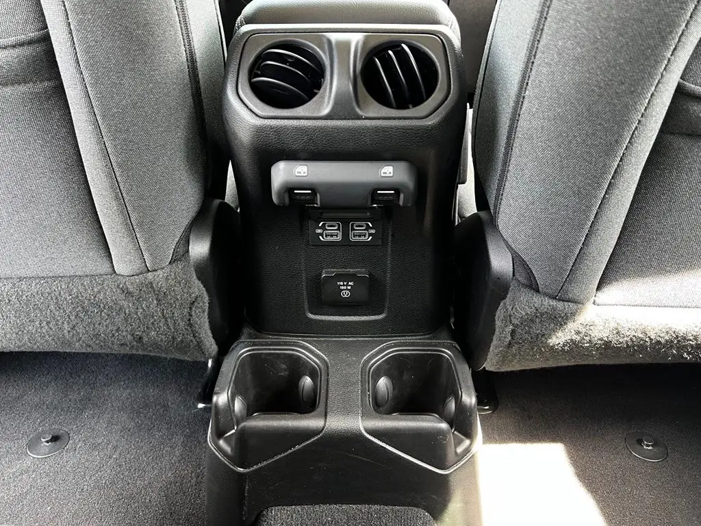 2025 Jeep Wrangler - $39,195