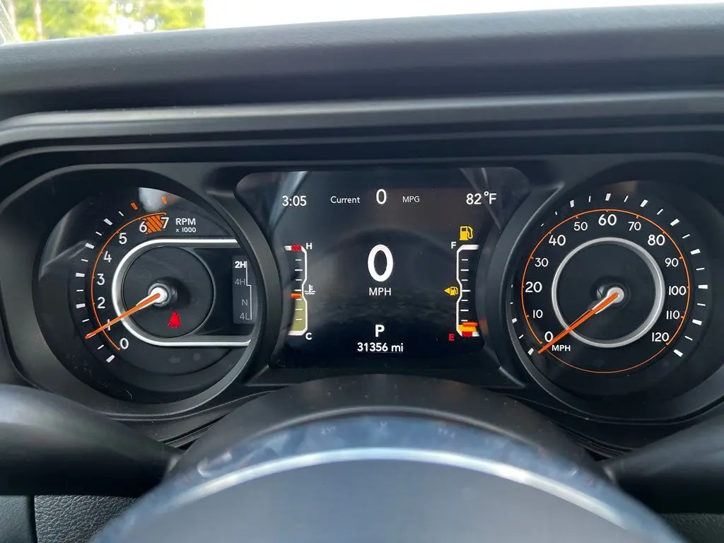 2025 Jeep Wrangler - $39,195