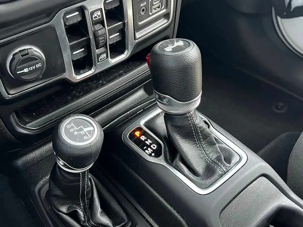 2025 Jeep Wrangler - $39,195