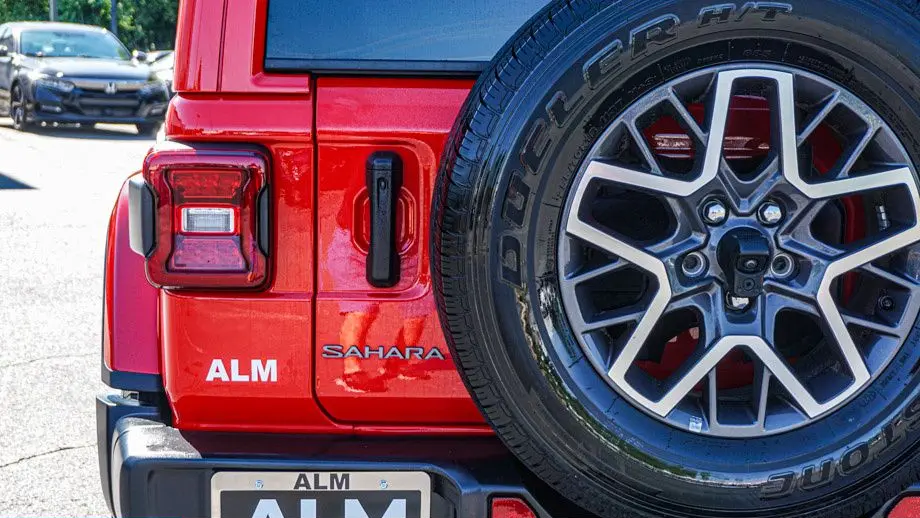 2025 Jeep Wrangler Sahara