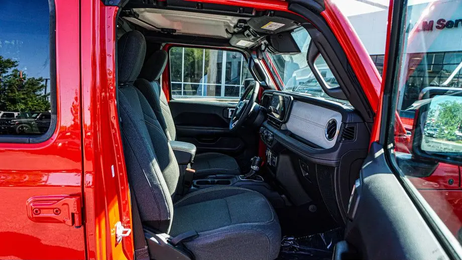 2025 Jeep Wrangler Sahara