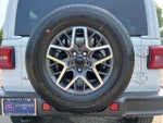 2025 Wrangler Thumbnail 15