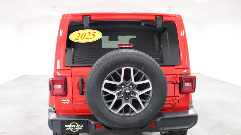 2025 Jeep Wrangler Sahara