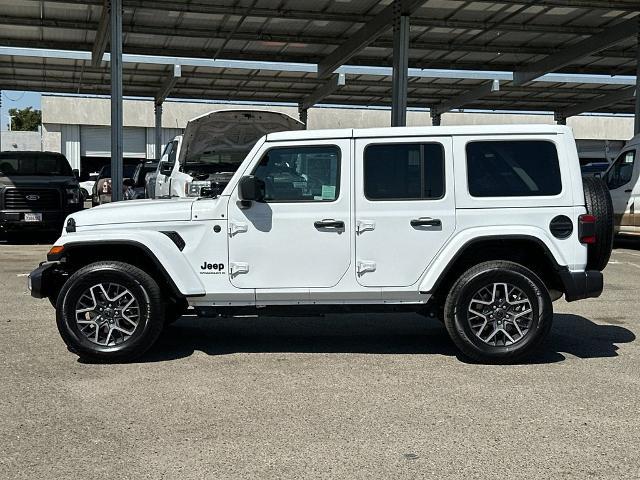 2025 Jeep Wrangler - $31,905
