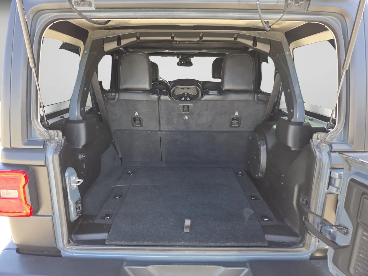 2024 Jeep Wrangler - $30,000