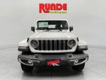 2025 Wrangler Thumbnail 2