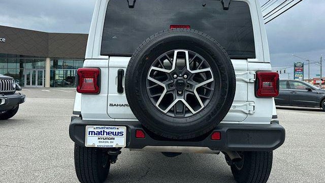 2025 Jeep Wrangler Sahara