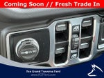 2025 Wrangler Thumbnail 24
