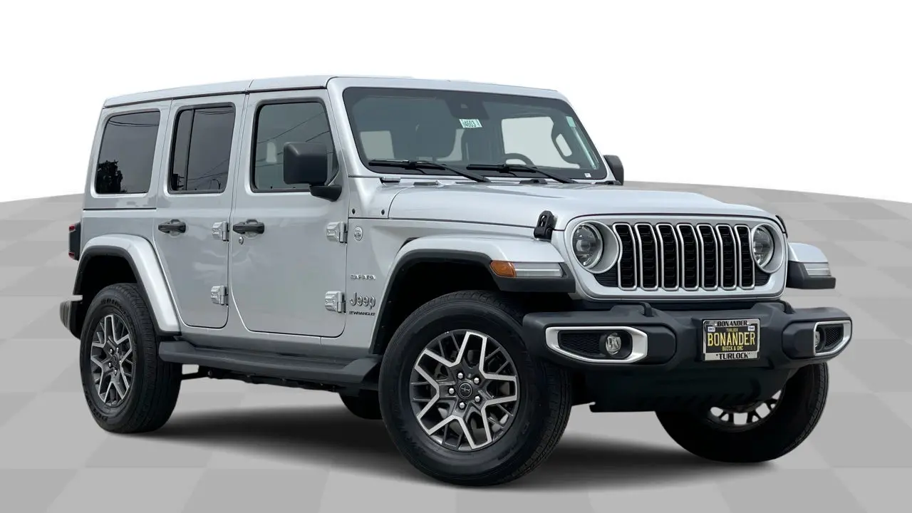 2024 Jeep Wrangler Sahara