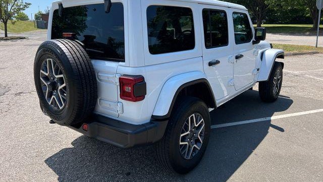 2025 Jeep Wrangler Sahara