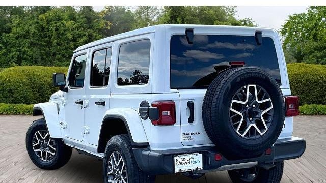 2025 Jeep Wrangler Sahara