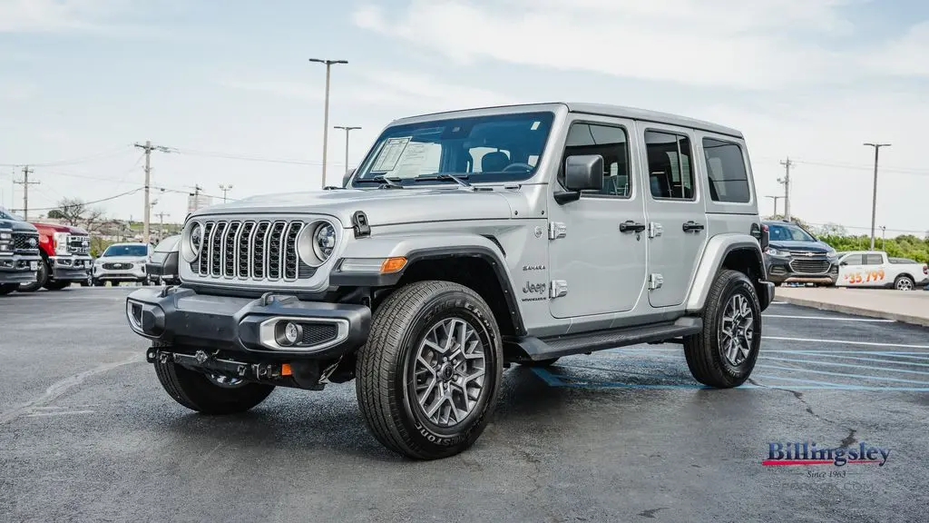 2024 Jeep Wrangler Sahara