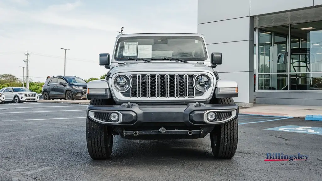 2024 Jeep Wrangler Sahara