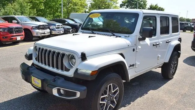 2025 Jeep Wrangler Sahara