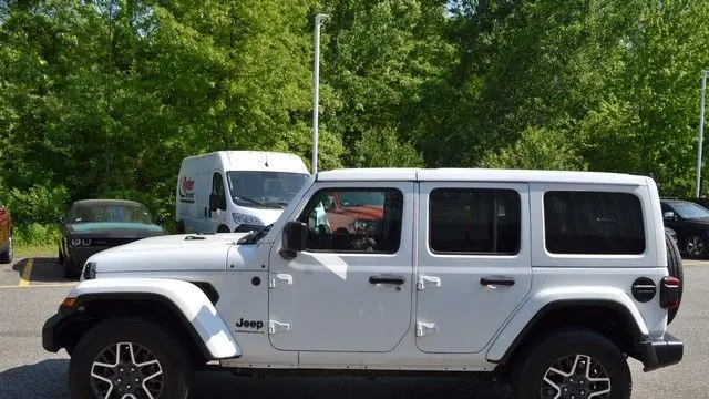 2025 Jeep Wrangler Sahara