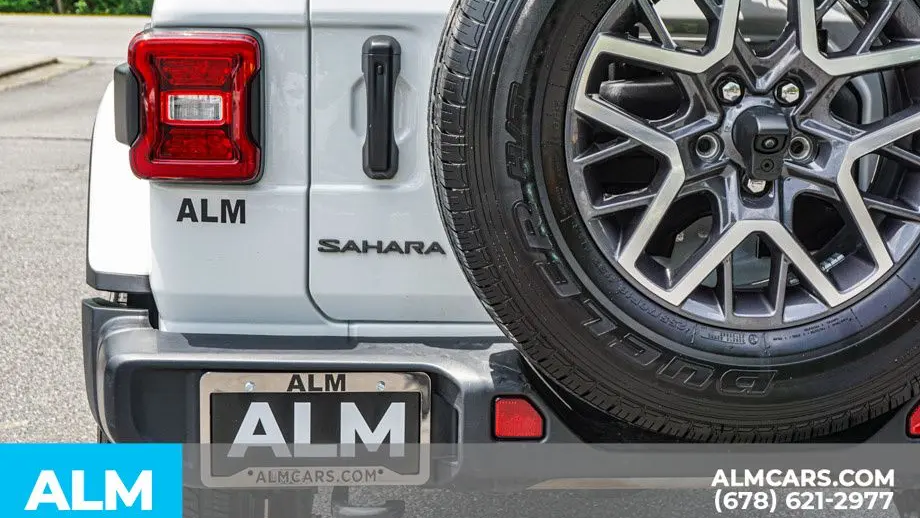 2025 Jeep Wrangler Sahara
