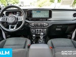 2025 Wrangler Thumbnail 27