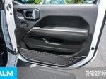 2025 Wrangler Thumbnail 50