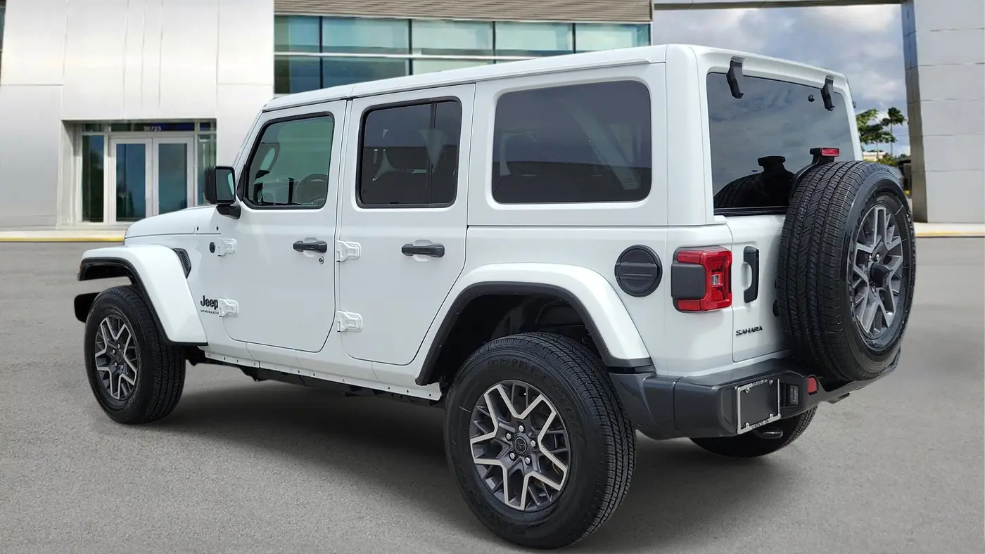 2025 Jeep Wrangler Sahara