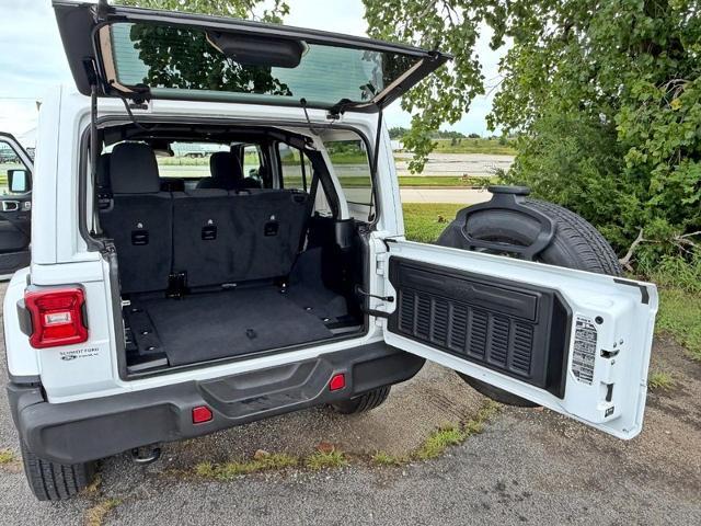 2025 Jeep Wrangler - $35,365