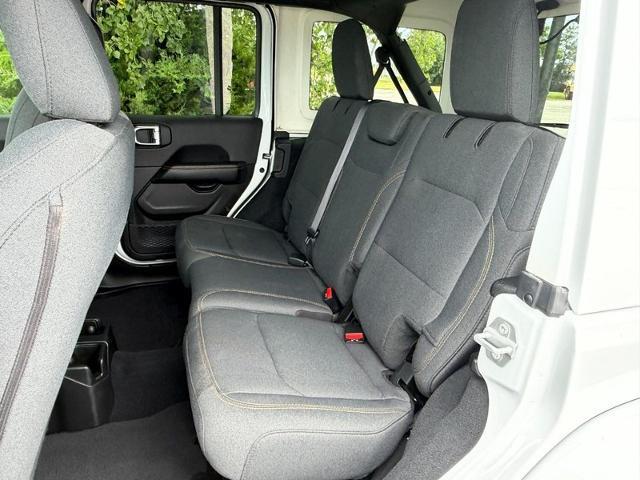 2025 Jeep Wrangler - $35,365