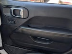 2025 Wrangler Thumbnail 24
