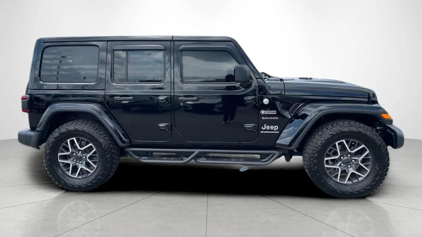 2024 Jeep Wrangler Sahara