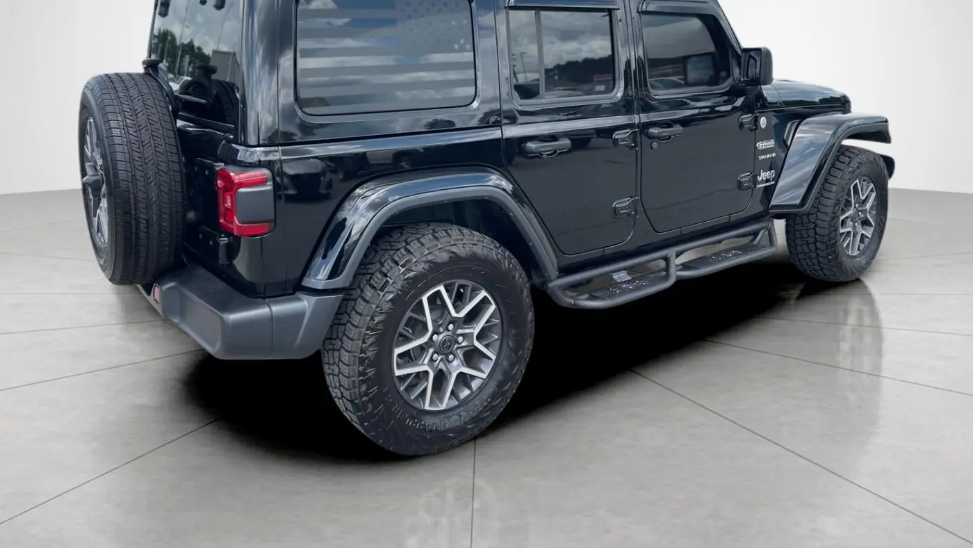 2024 Jeep Wrangler Sahara