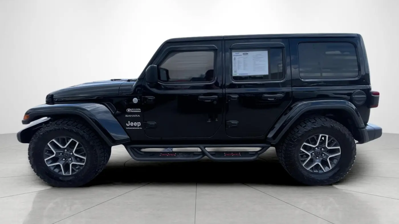 2024 Jeep Wrangler Sahara