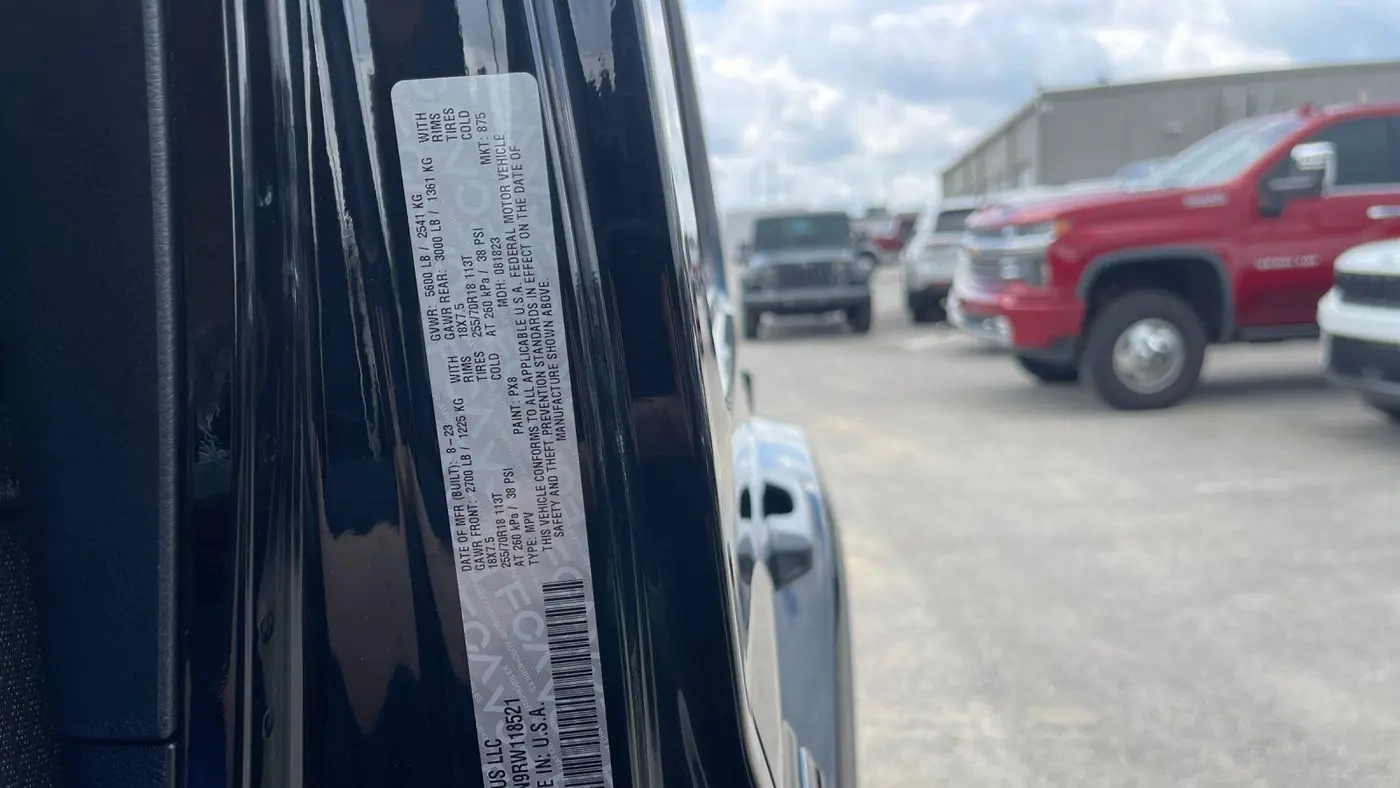 2024 Jeep Wrangler Sahara