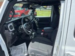 2025 Wrangler Thumbnail 11