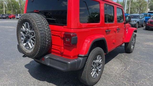 2025 Jeep Wrangler Sahara