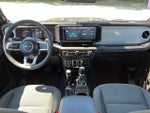 2025 Wrangler Thumbnail 35