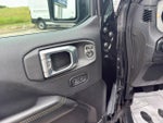 2025 Wrangler Thumbnail 23