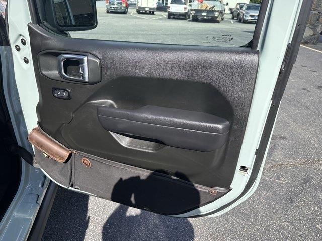 2024 Jeep Wrangler - $41,548