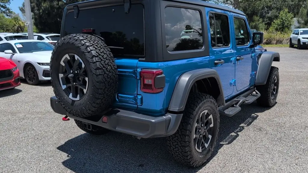 2024 Jeep Wrangler Rubicon X