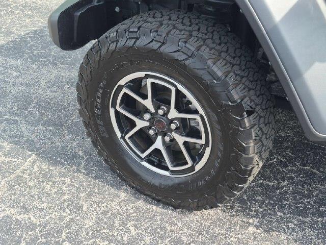 2024 Jeep Wrangler - $37,991