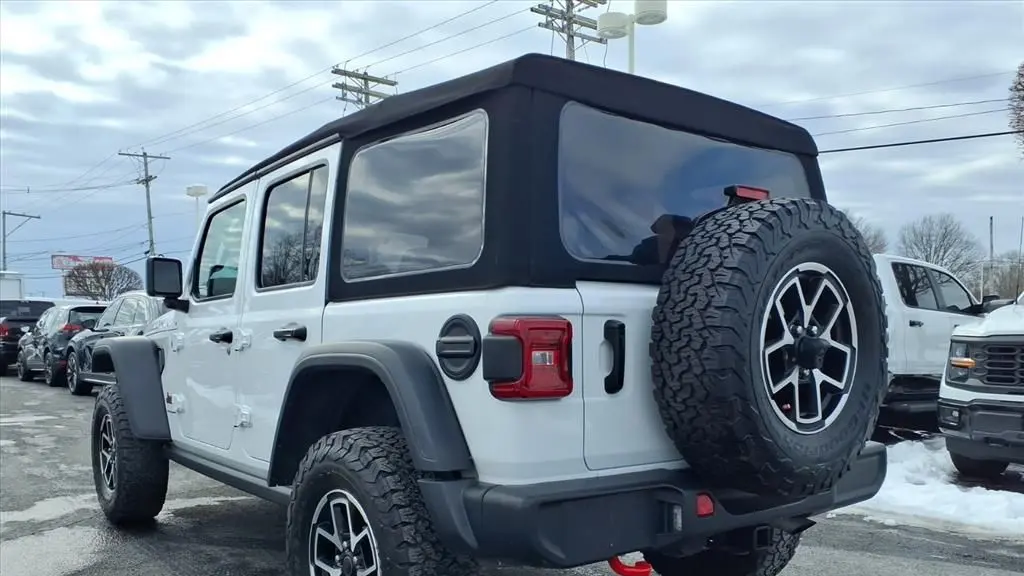 2024 Jeep Wrangler Rubicon