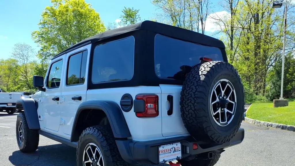 2024 Jeep Wrangler Rubicon