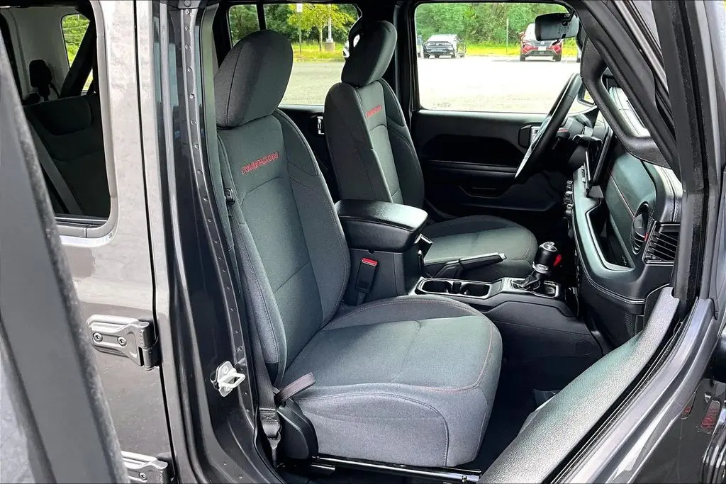 2024 Jeep Wrangler - $33,988
