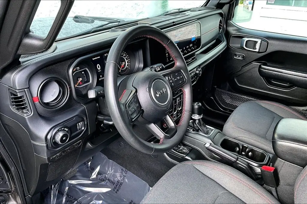 2024 Jeep Wrangler - $33,988