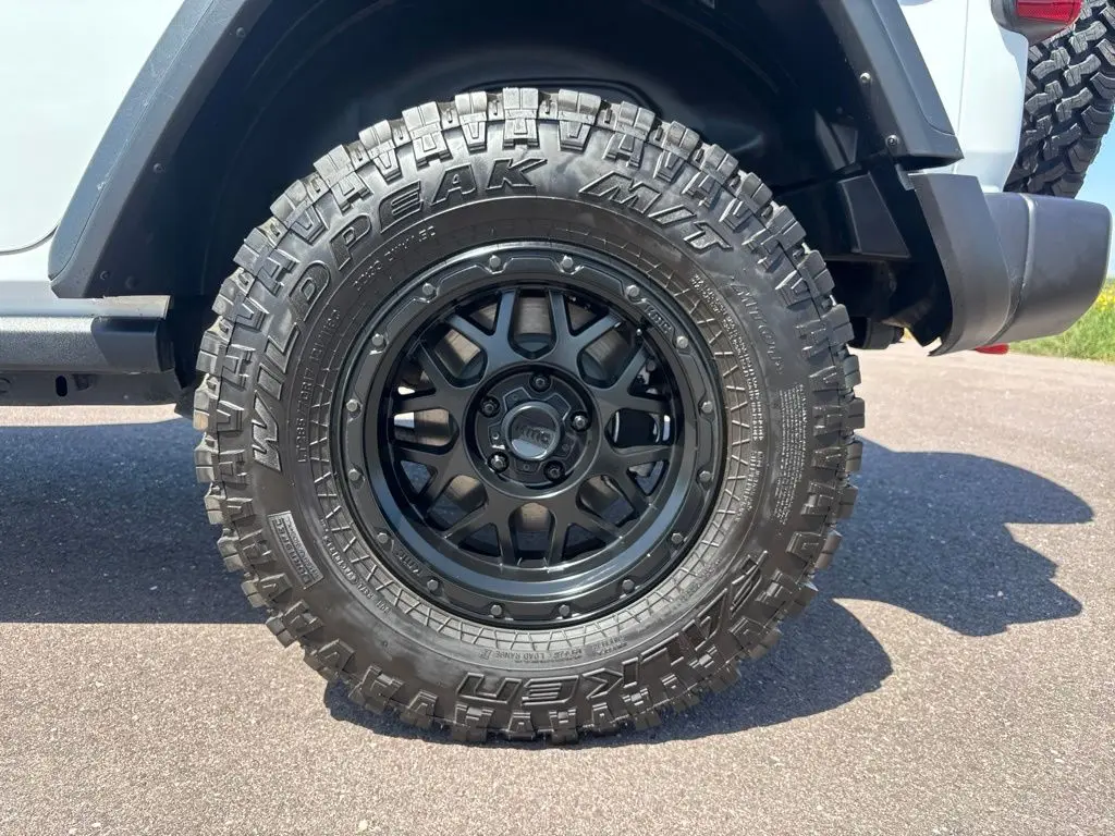 2026 Jeep Wrangler - $44,489