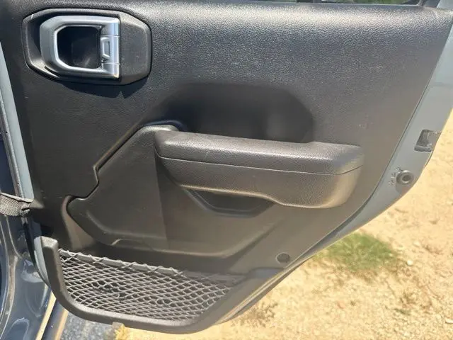 2024 Jeep Wrangler - $33,400