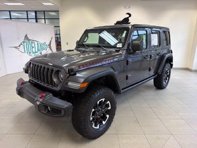 2025 Jeep Wrangler - $34,400
