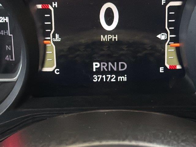 2025 Jeep Wrangler - $34,400