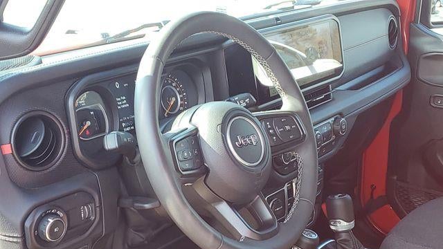 2025 Jeep Wrangler Rubicon X