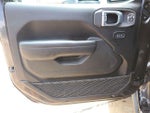 2025 Wrangler Thumbnail 17