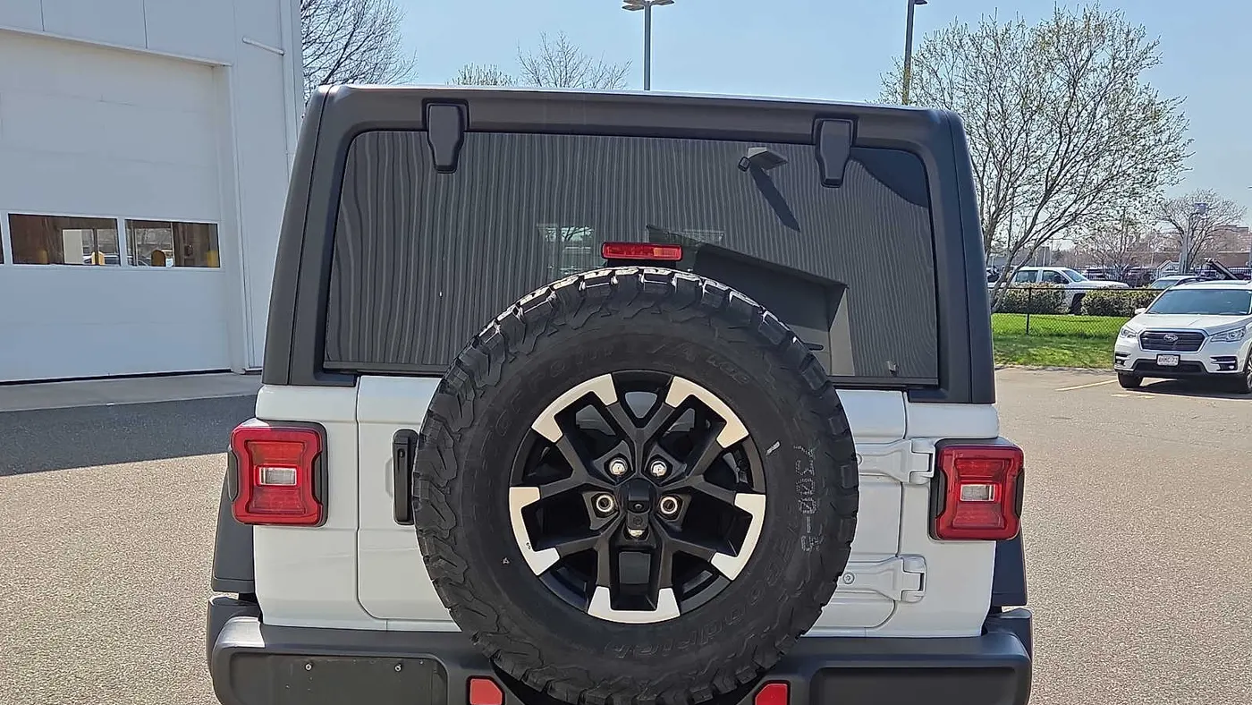 2025 Jeep Wrangler Rubicon