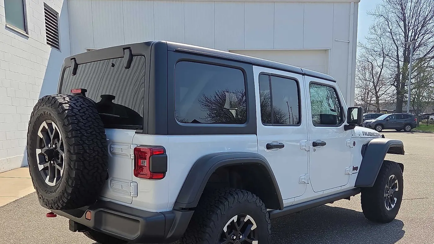 2025 Jeep Wrangler Rubicon