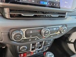 2025 Wrangler Thumbnail 15